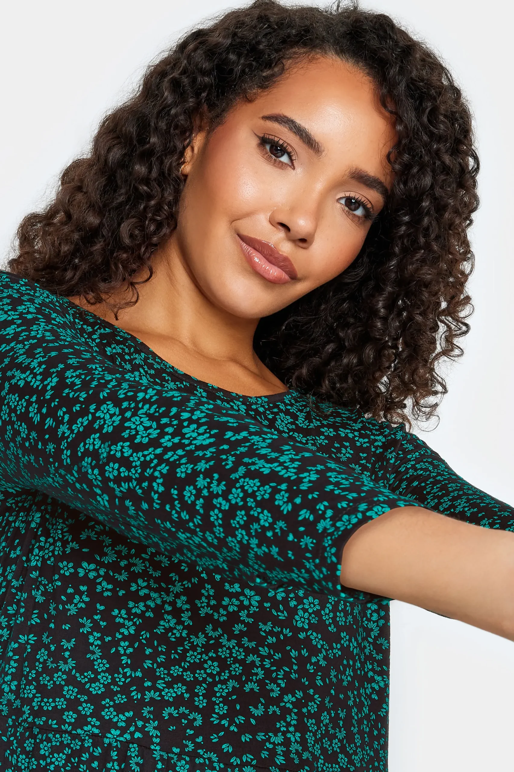 M&Co Petites Petite Green Ditsy Floral Print Midi Dress>Women Midi Dresses