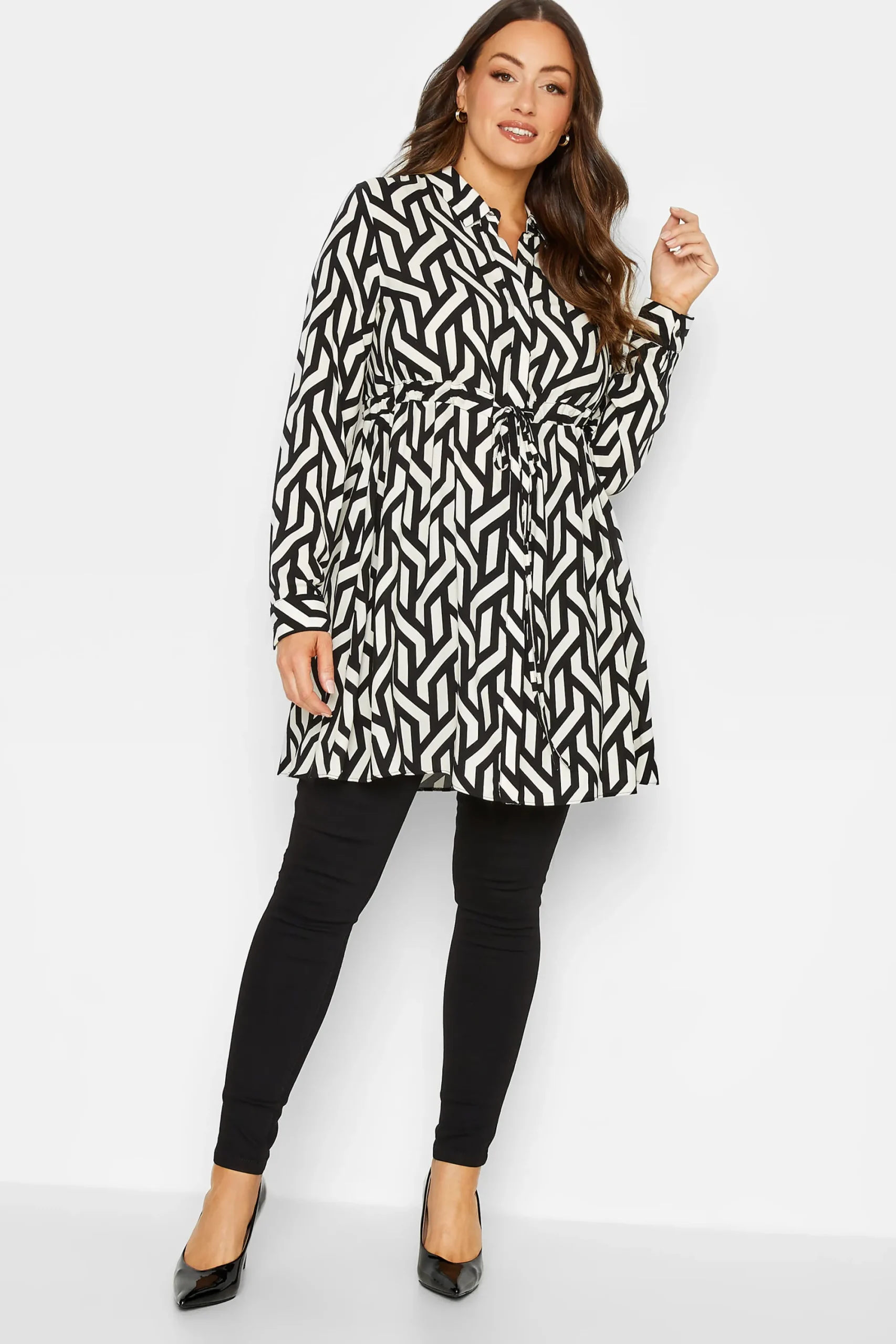 M&Co Womens Black & White Geometric Print Tie Waist Tunic Shirt>Women Shirts