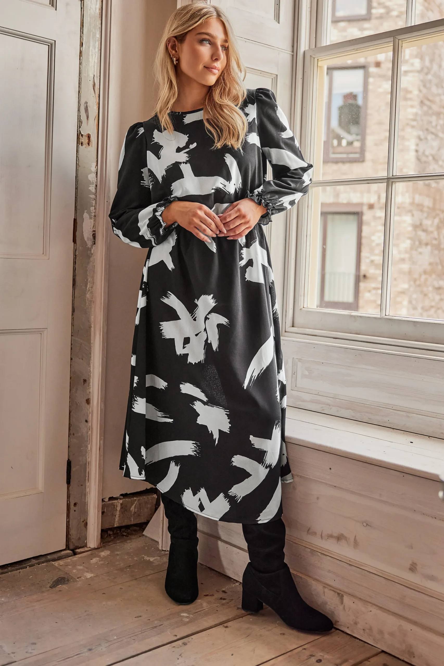 M&Co Womens Black Abstract Print Smock Dress>Women Midi Dresses