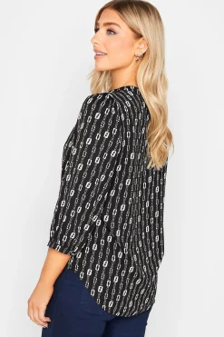 M&Co Womens Black Chain Print V-Neck Blouse><noscript><img width=