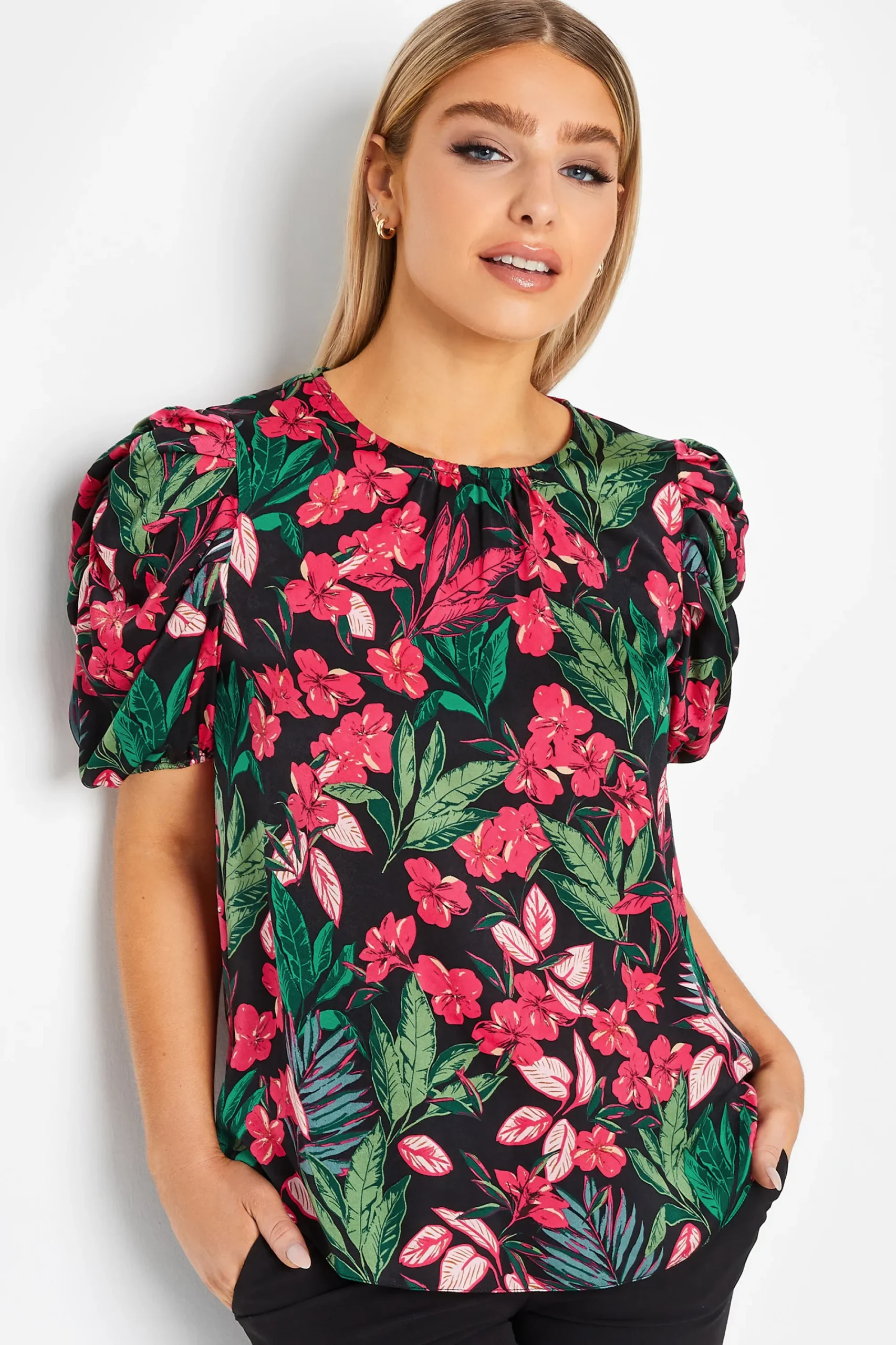 M&Co Womens Black Floral Print Puff Sleeve Blouse>Women Short Sleeve Tops