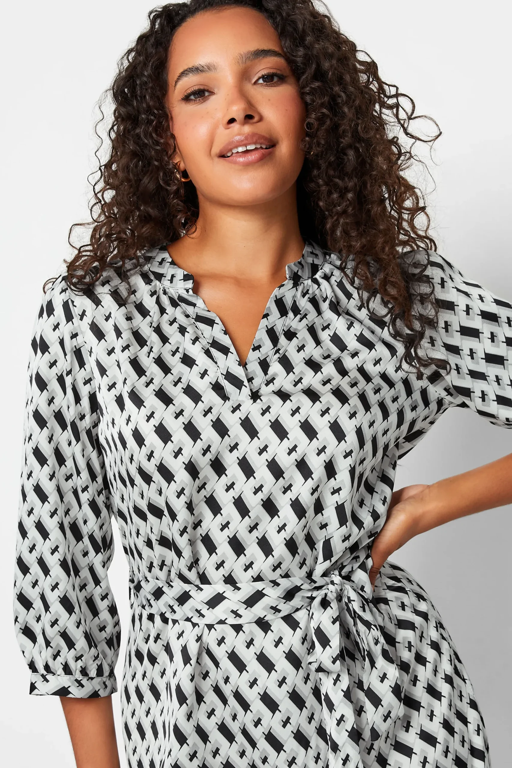M&Co Womens Black Geometric Print Satin Tunic Dress>Women Shirt Dresses