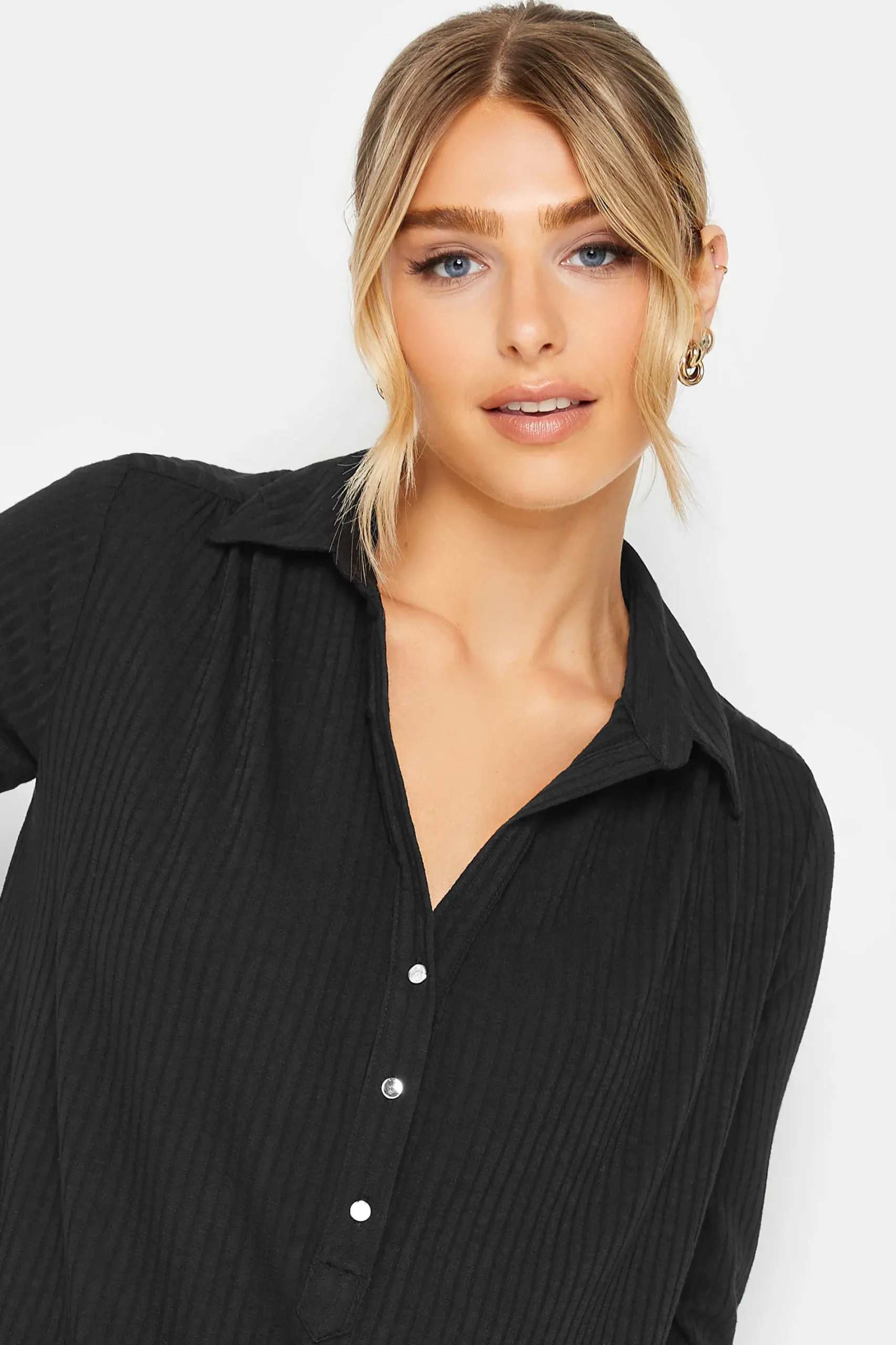 M&Co Womens Black Ribbed V-Neck Shirt>Women Shirts