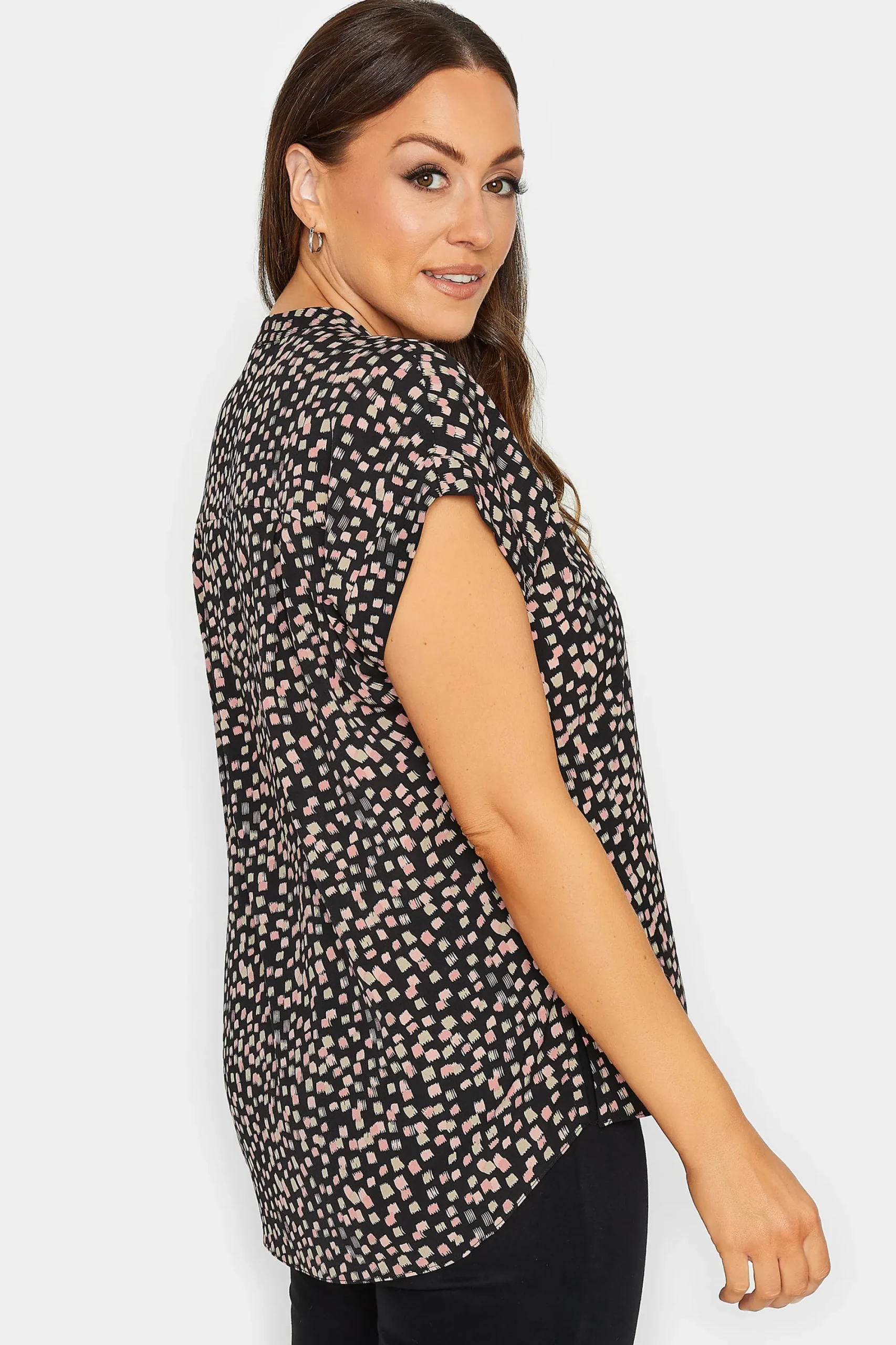M&Co Womens Black Spot Print V-Neck Blouse>Women Short Sleeve Tops