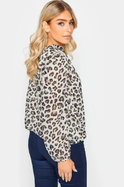 M&Co Womens Natural Brown Animal Print Tie Neck Blouse><noscript><img width=