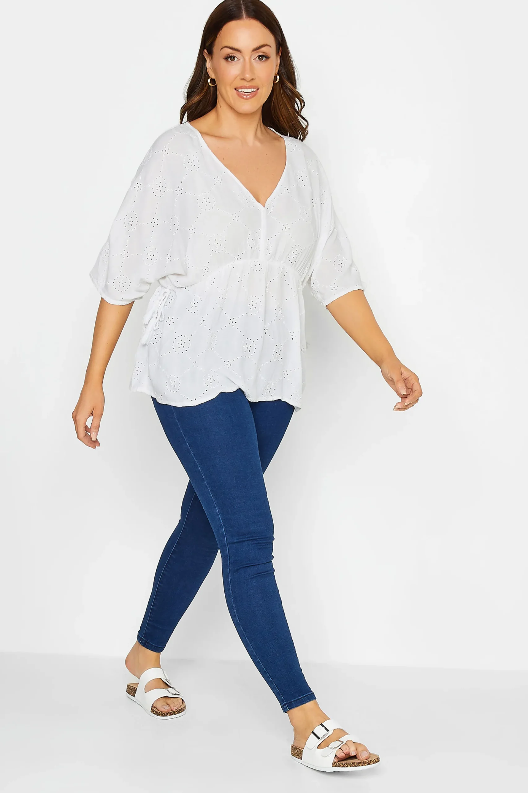 M&Co Womens White Broderie V-Neck Blouse>Women Short Sleeve Tops