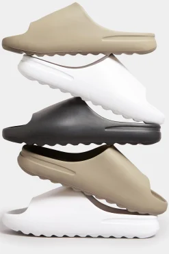 M&Co Pixiegirl Pixiegirl White Sliders In Standard Fit><noscript><img width=