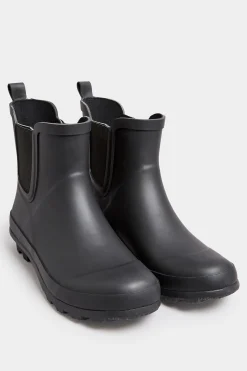 M&Co Yours Yours Black Chelsea Wellies In Wide E Fit>Women Boots
