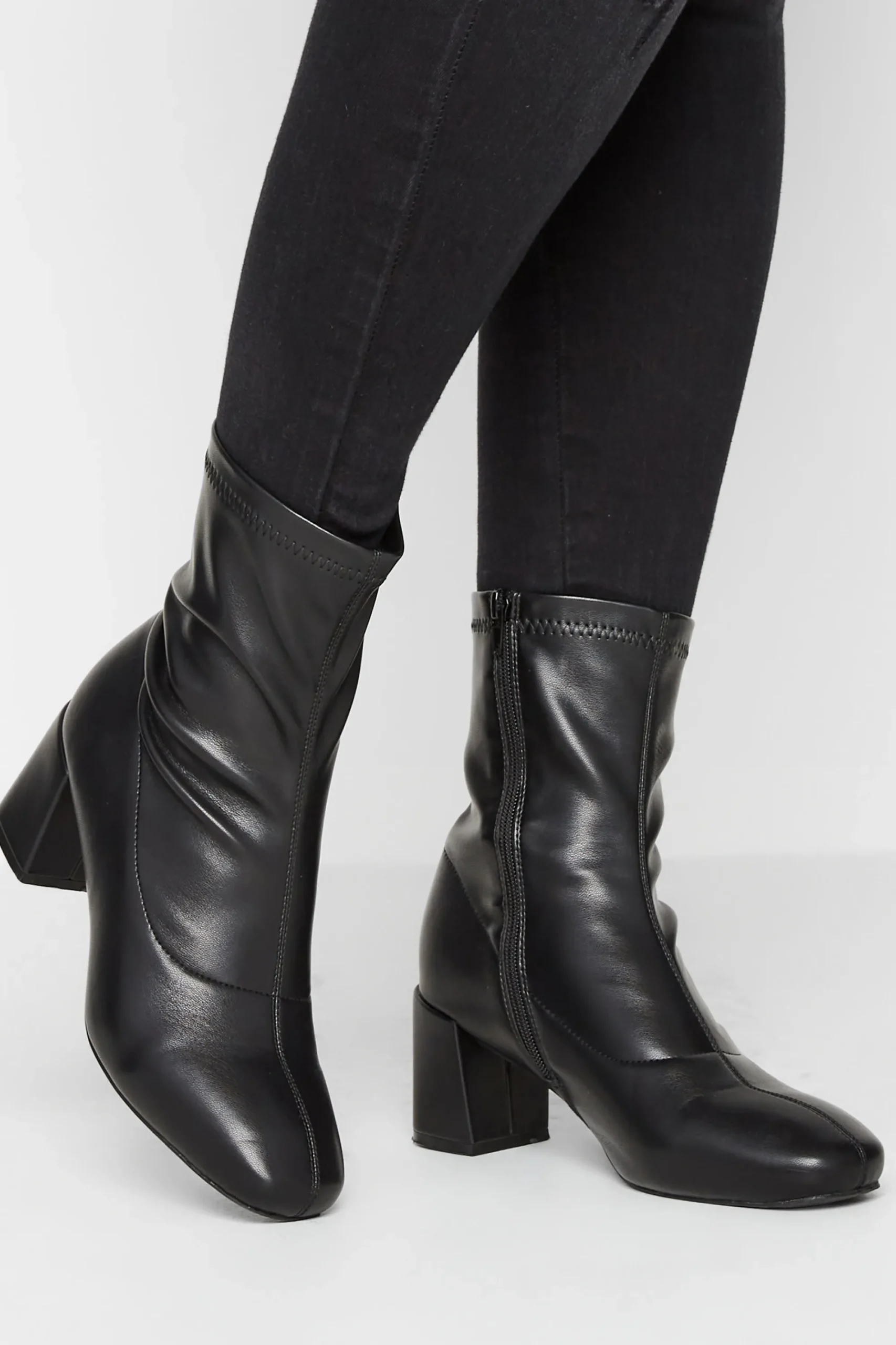 M&Co Yours Yours Black Square Toe Heeled Boots In Wide E Fit & Extra Wide Eee Fit>Women Boots